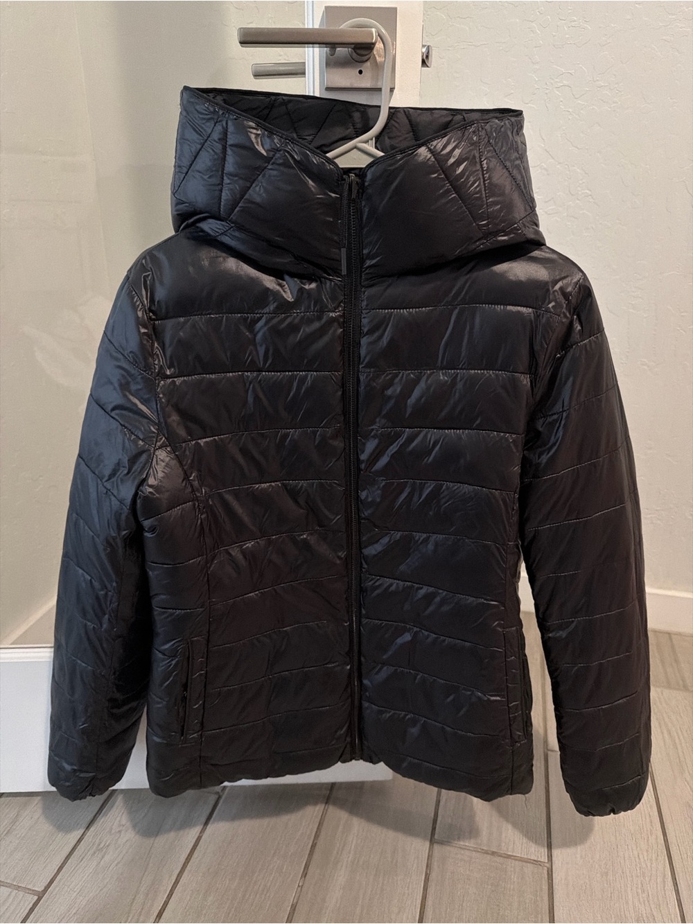 Zara Black Quilted Hooded Puffer Jacket